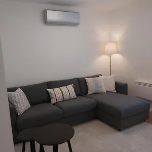 Apartament Hello, Eger